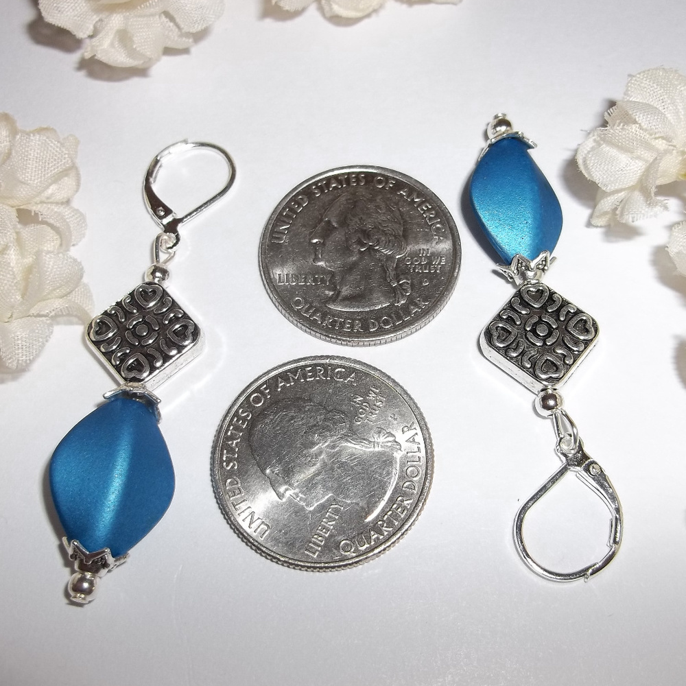 Long Blue & Silver Statement Earring Set Fashion Jewelry Accessory Gift NWT 4745 - Picture 3 of 10